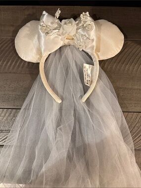 Ivory Satin Minnie Ear Headband with Veil